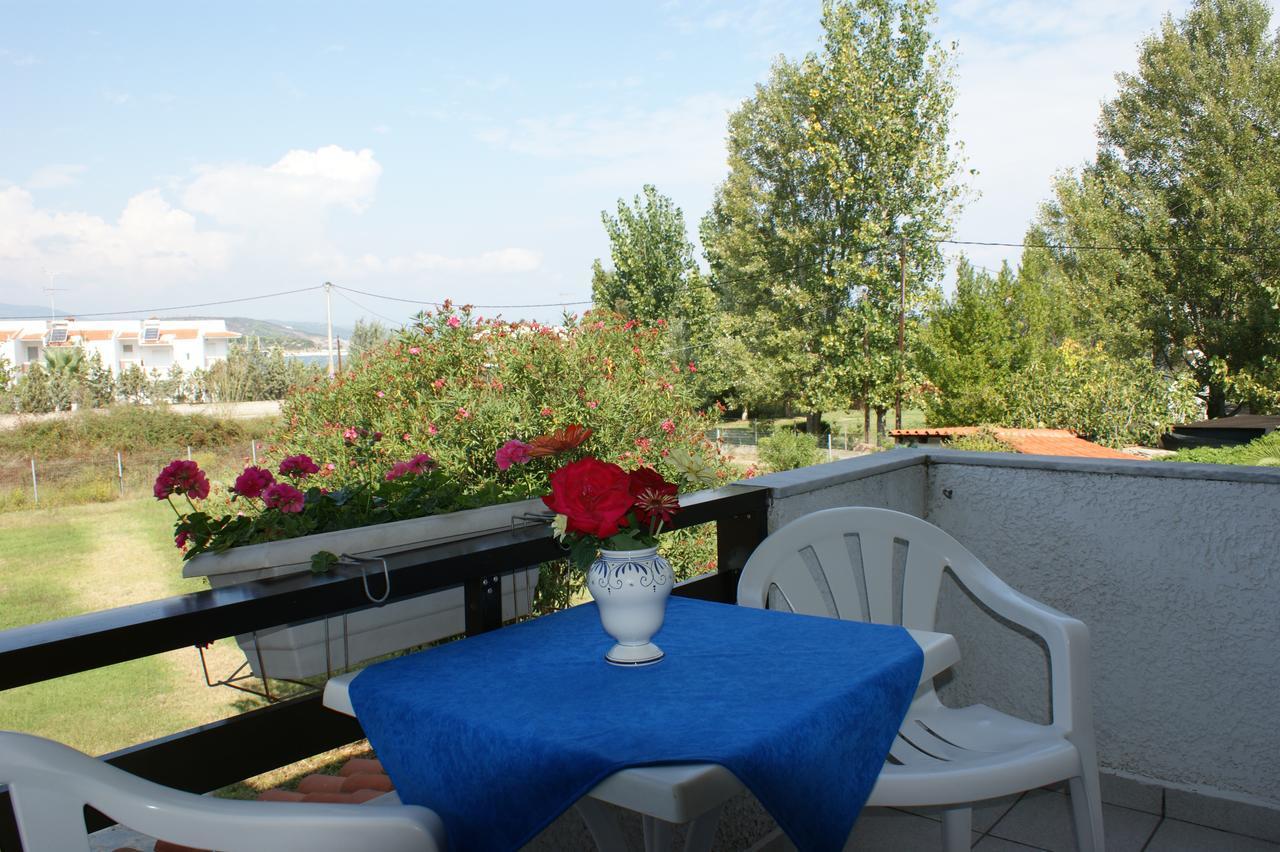 Iris Hotel